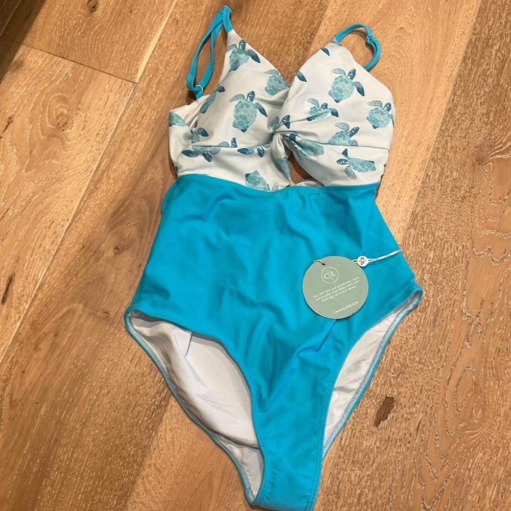 NWT Caden lane turtle swimsuit